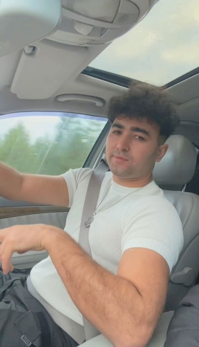  54585883  Mark, 26 ,    