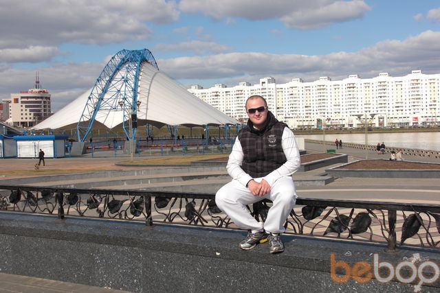  ,   Sasha, 39 ,  