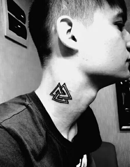  28394223  Vitaliy, 21 ,    