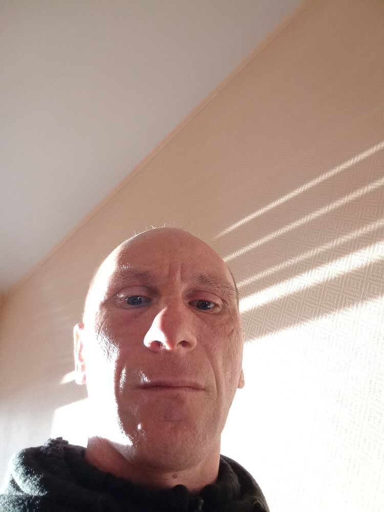  41991083  , 41 ,    