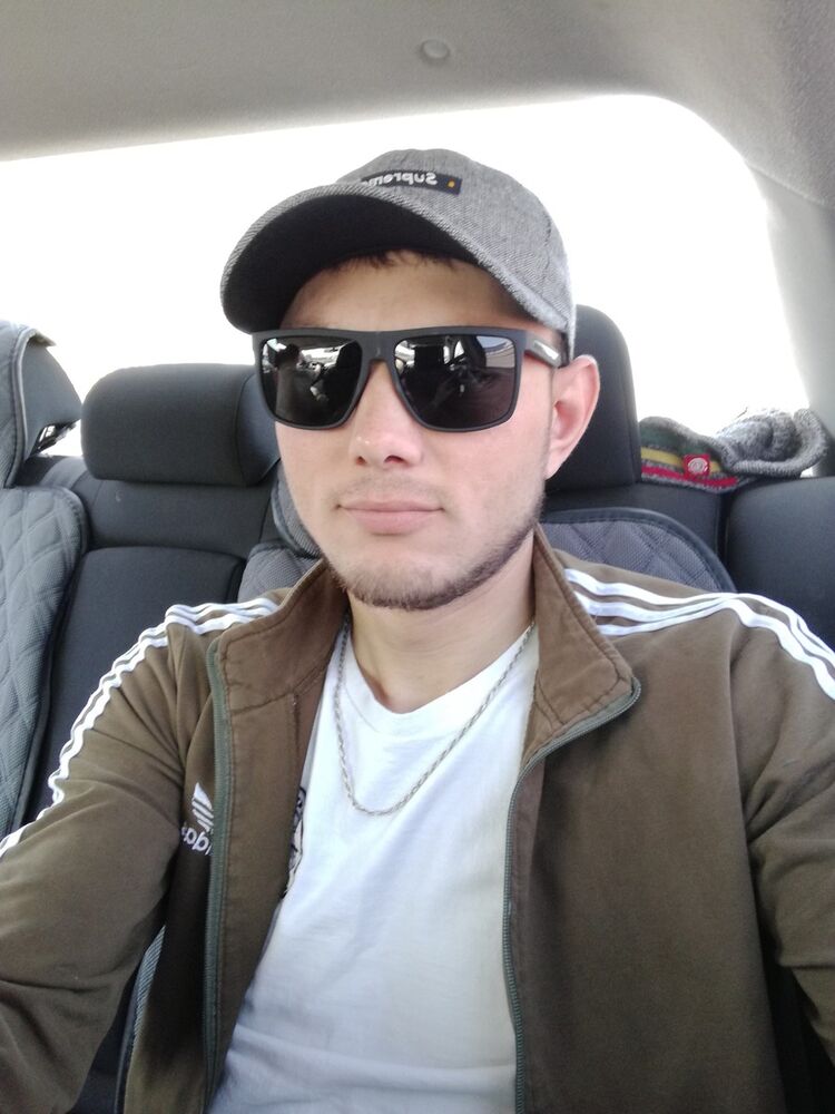  ,   Mark, 36 ,  