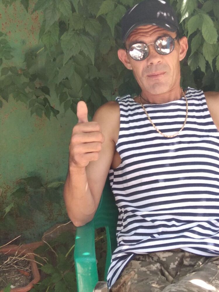  20536703  , 46 ,    