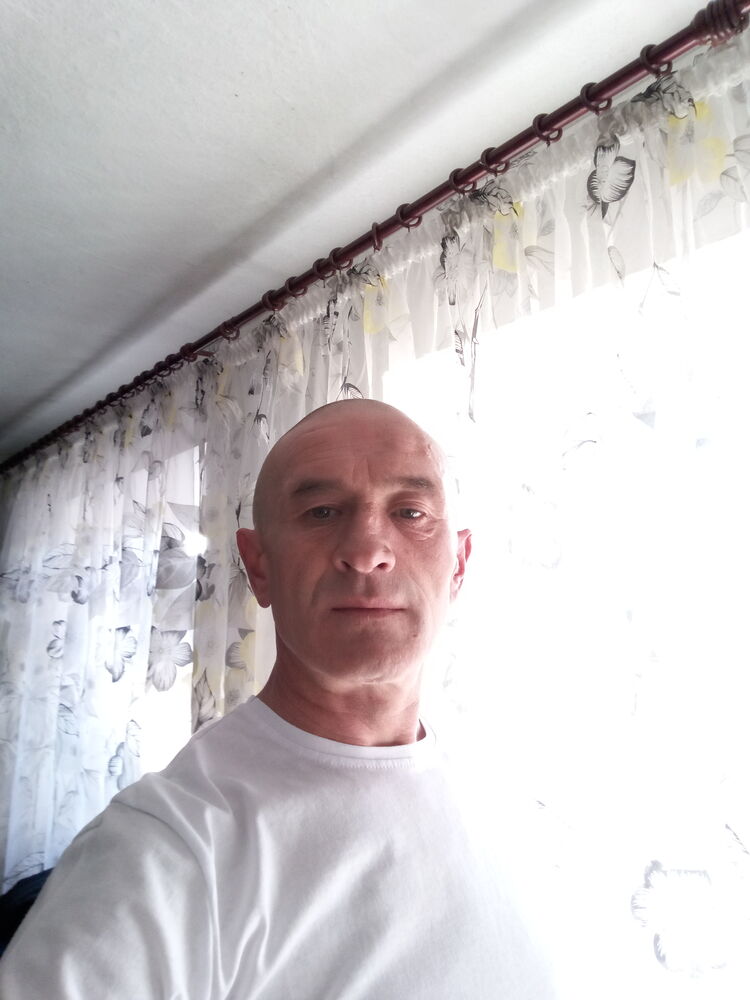 ,   Sascha, 49 ,   ,   