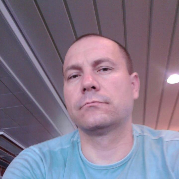  Ulm,   Igor, 49 ,     , c 