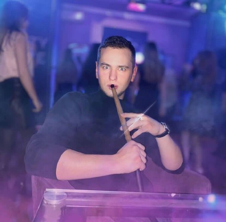  29526513  Vlad, 26 ,    