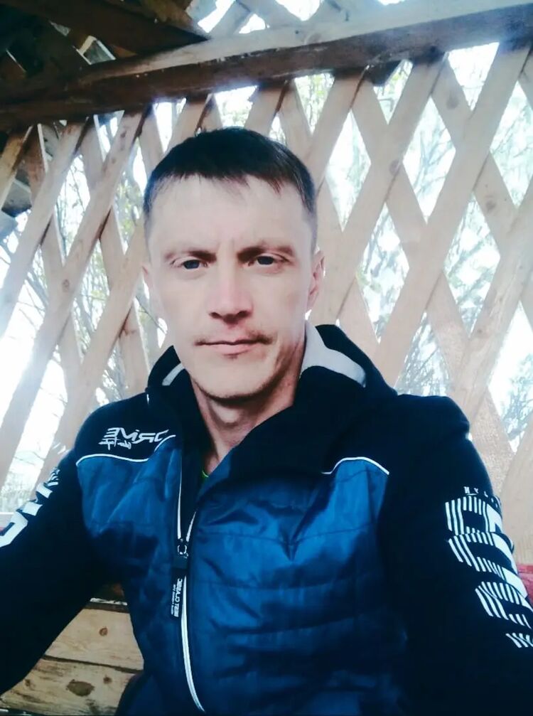  ,   Kostya, 40 ,     , c , 