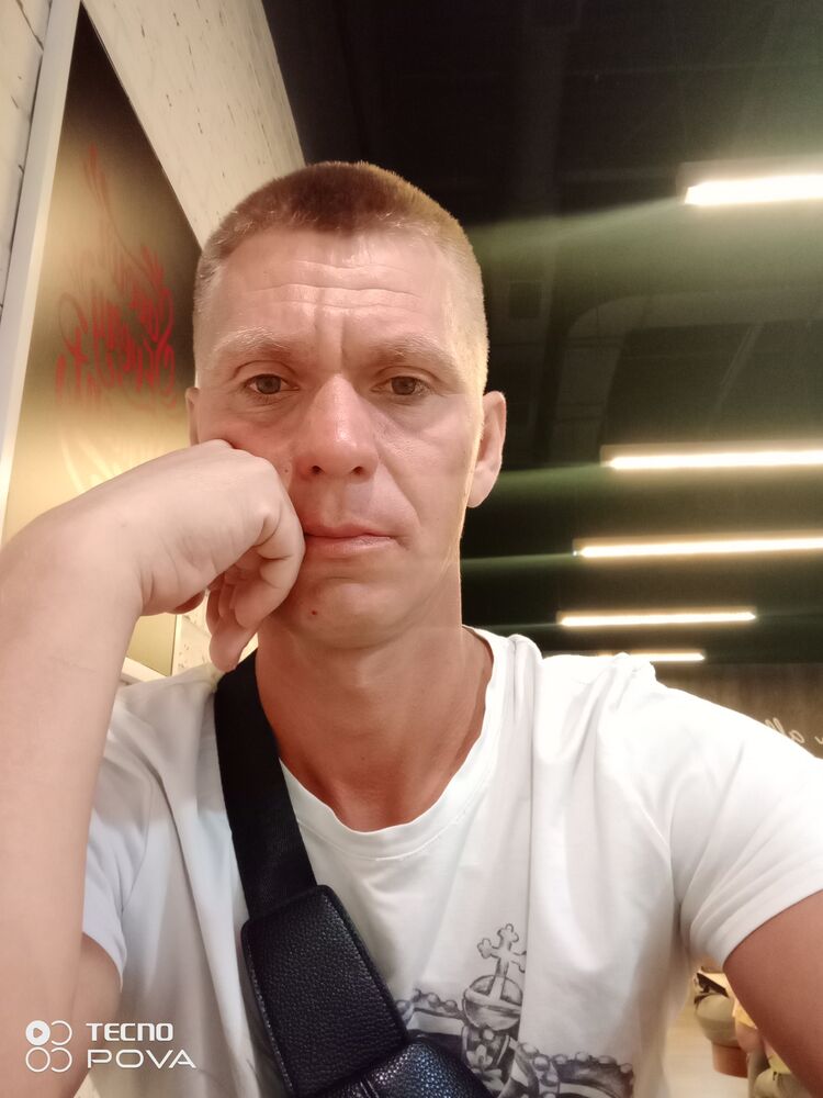  51634613  Artem, 36 ,    