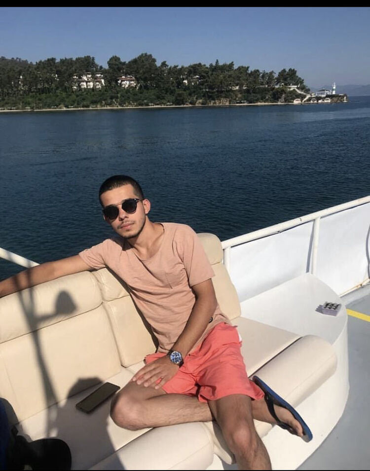  ,   Seydi, 25 ,   ,   