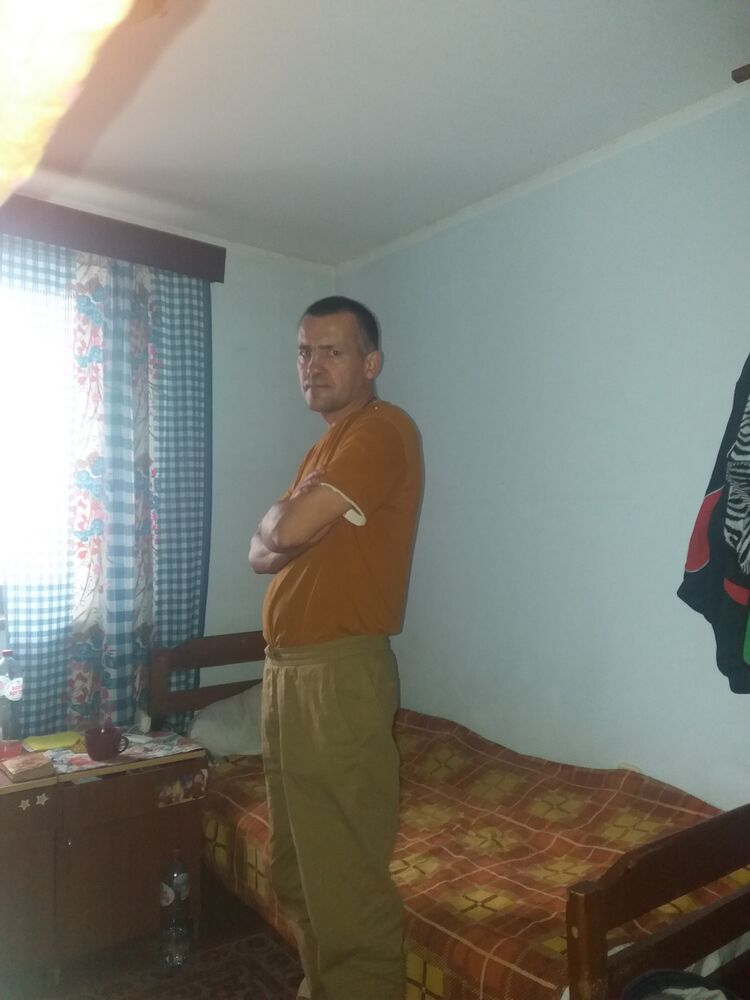  45633873  , 42 ,    