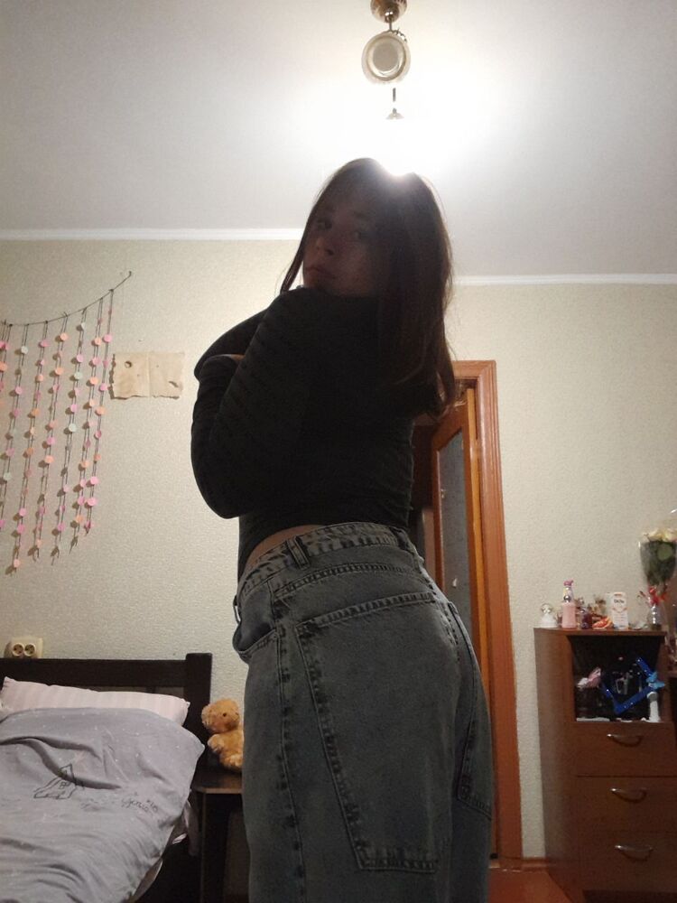 46997993  , 19 ,    
