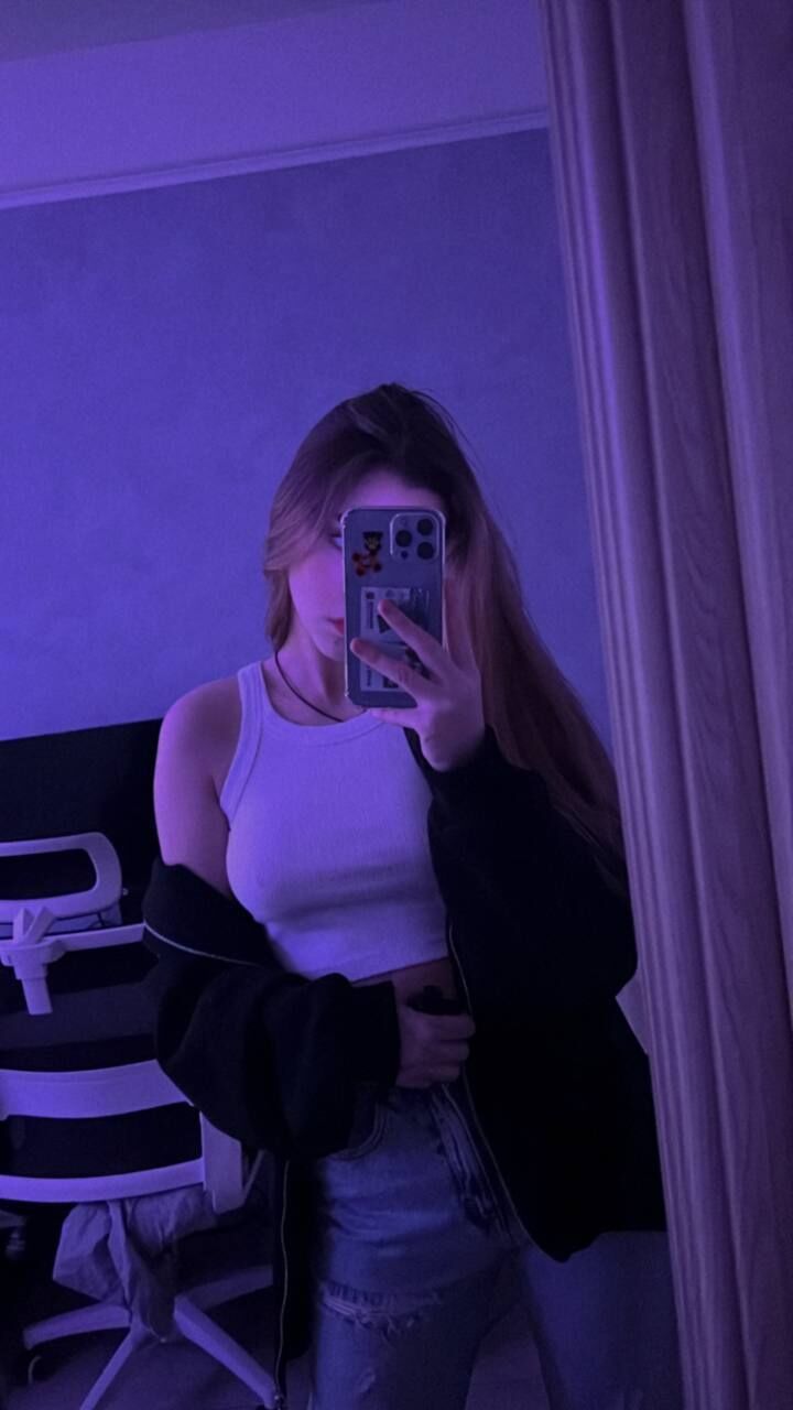  33037353  , 24 ,    