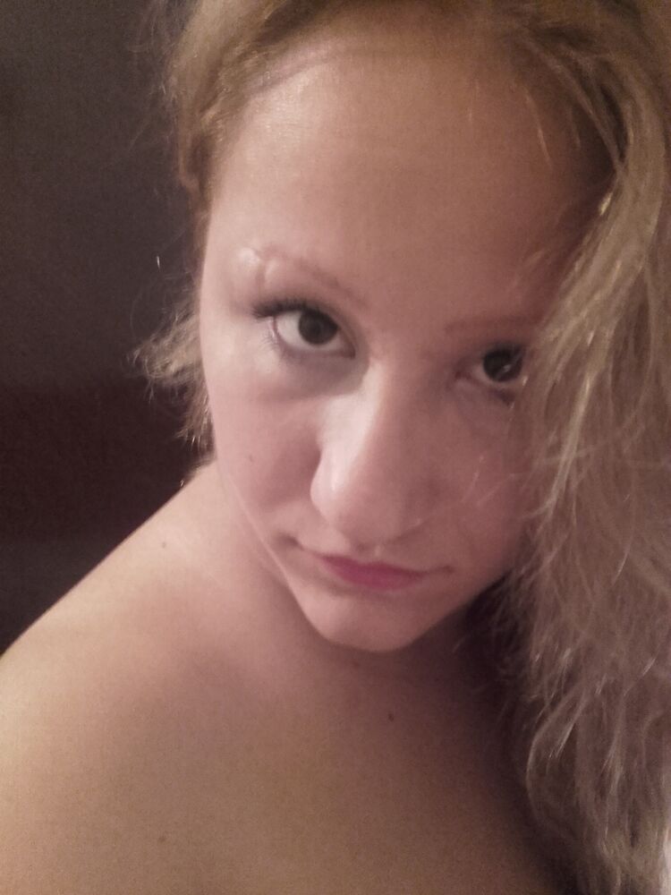  35278243  Lena, 33 ,    