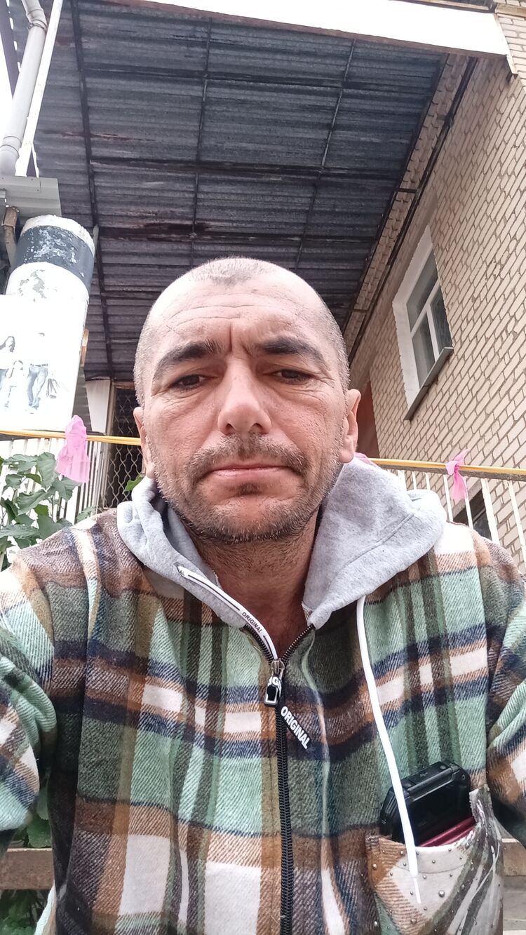  38465303  , 42 ,    