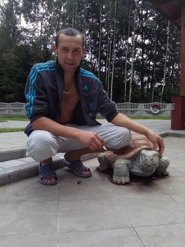  ,   Vasilii, 33 ,   ,   