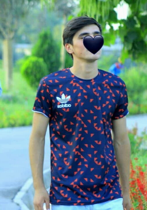  ,   Karol lion, 24 ,   ,   , c , 