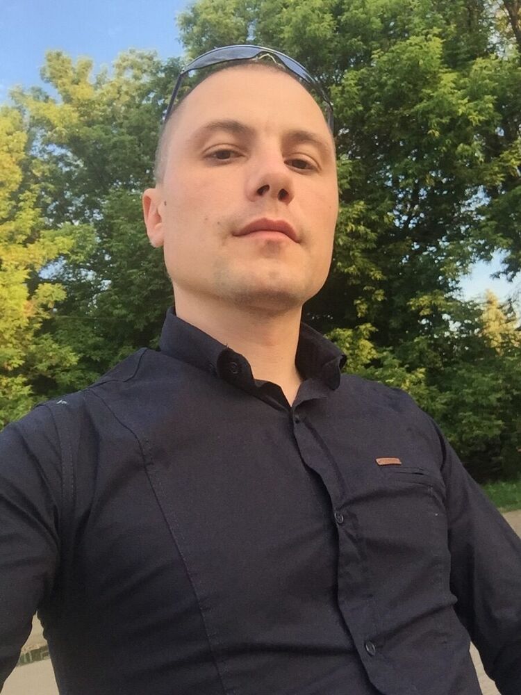  ,   Alex, 30 ,     , c 