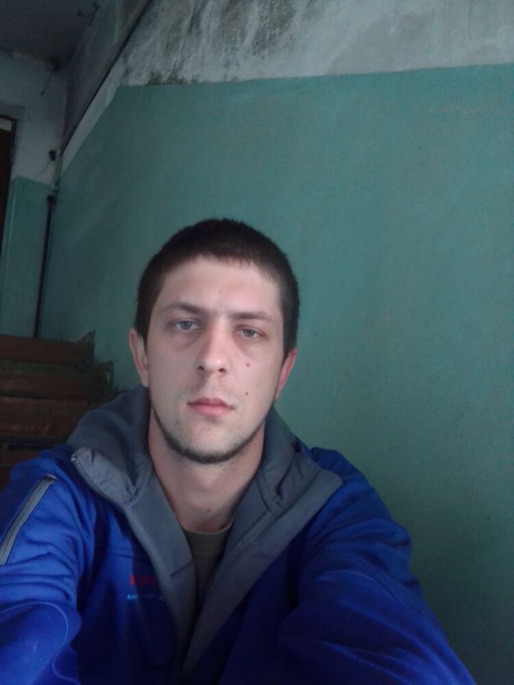  28425973  ANDRIj, 29 ,    