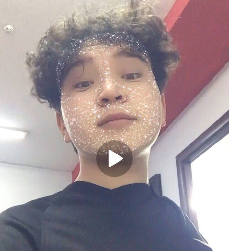  32852253  Grtzil, 21 ,    