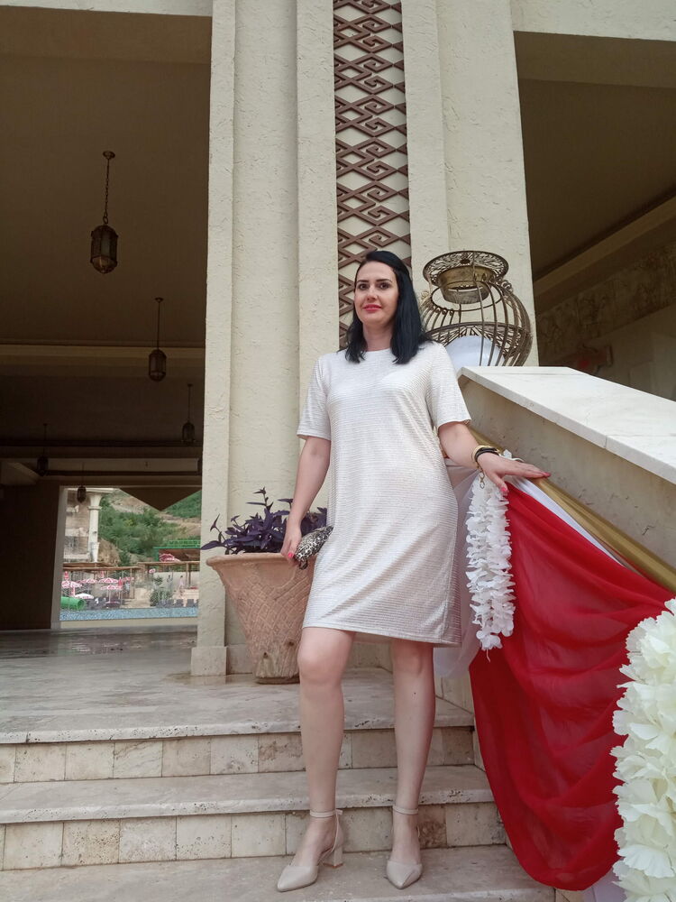  54075693  Katrin, 40 ,    