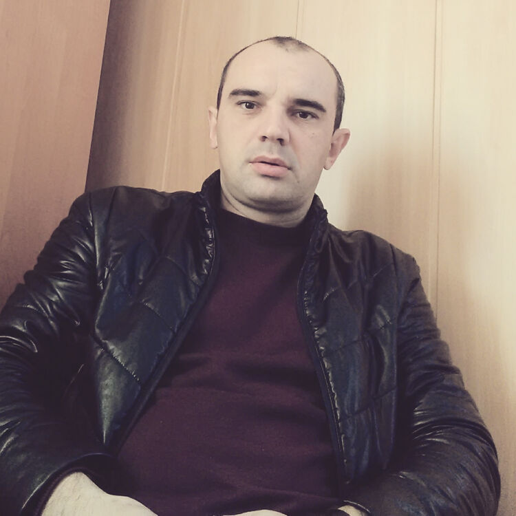  36730463  Evgeny, 42 ,    