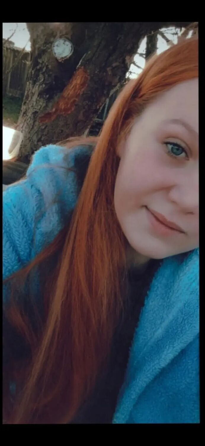  29486843  Alexandra, 24 ,    