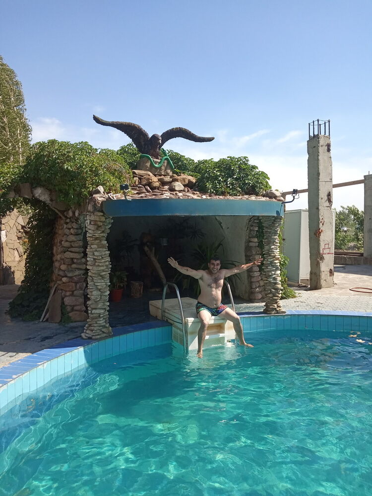  ,   Zori Gr, 35 ,  