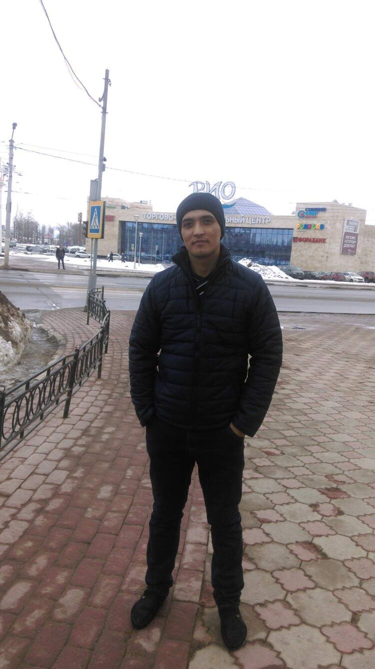  ,   Farrux, 32 ,   ,   