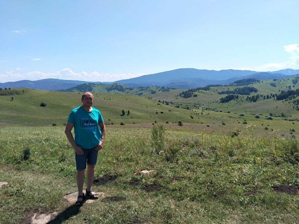  53773523  Vladimir, 46 ,    