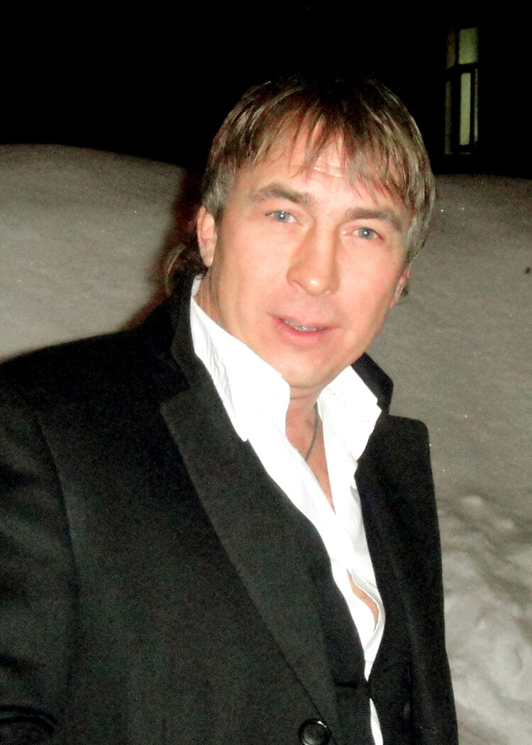  23847263  , 43 ,    -