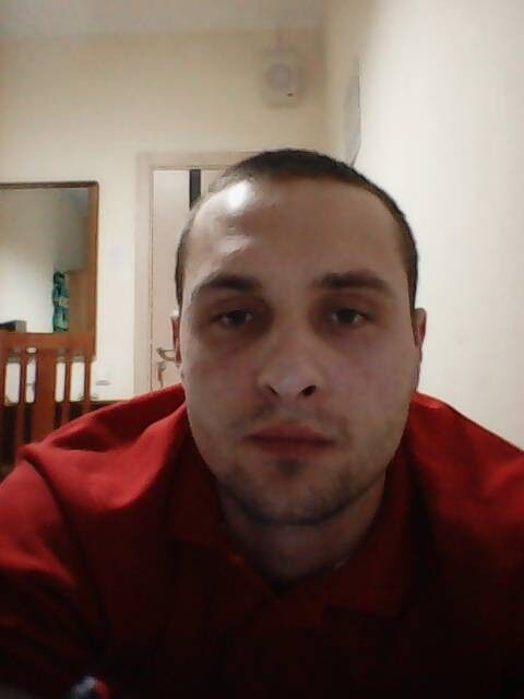  8987703  , 31 ,    