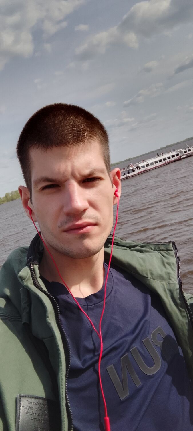  42935653  , 28 ,     