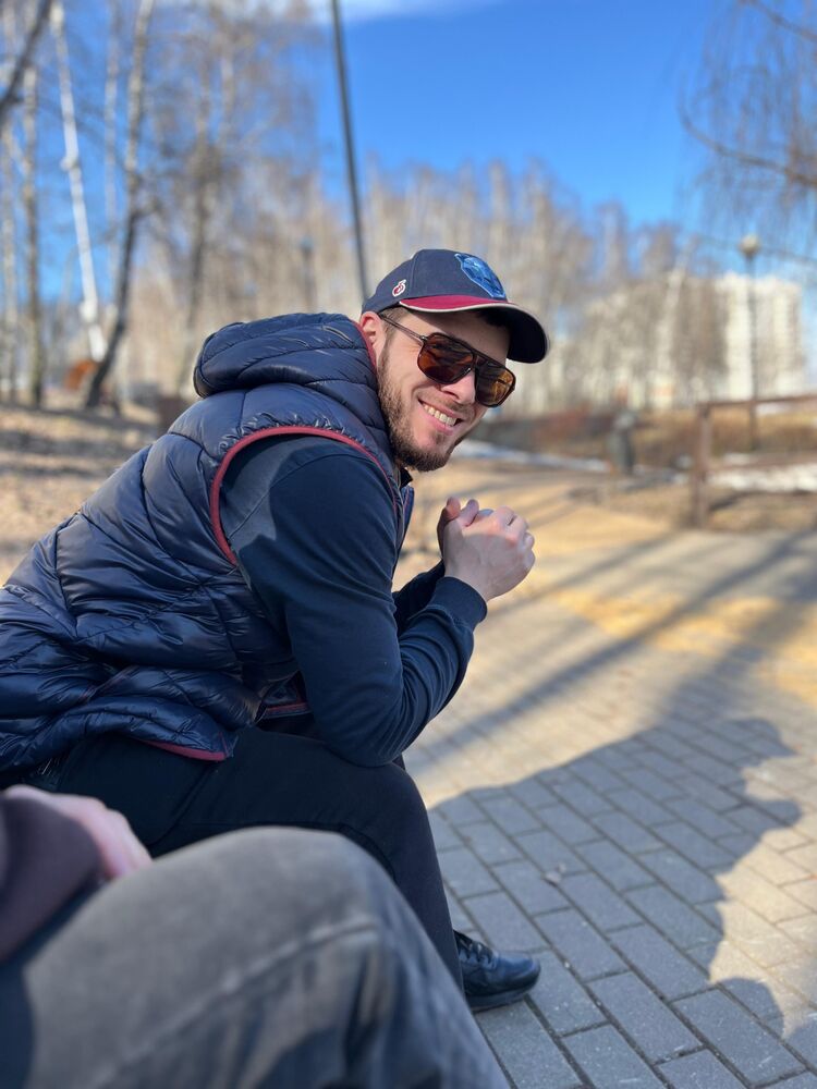 ���������� ������, ���� ������� Golden child, 35 ���, ������������ ��� c�������� ���������