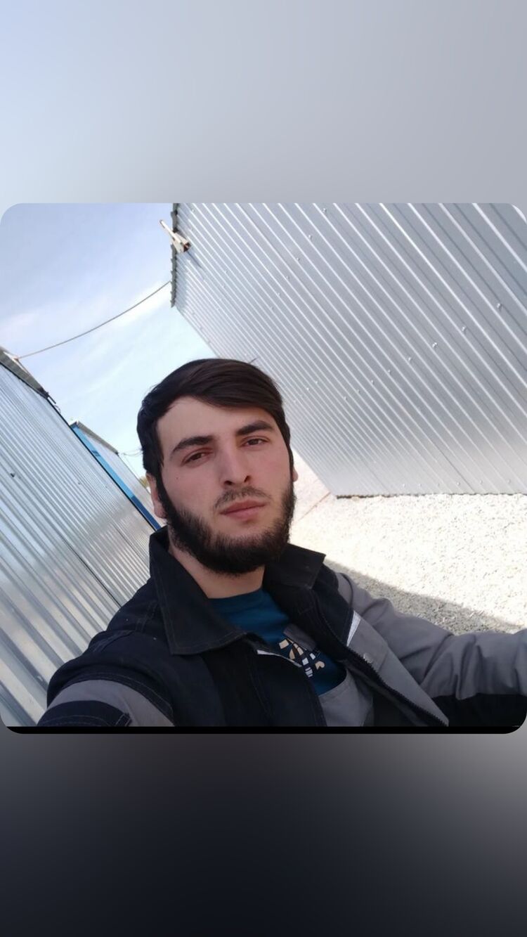 42272463  , 24 ,    