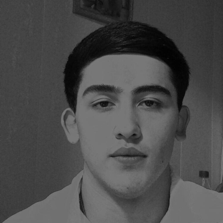  ,   Ildarovic, 22 ,   ,   