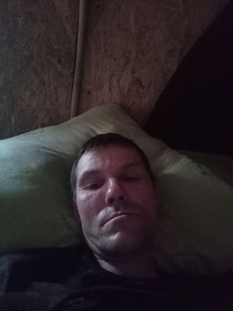  42688383  , 41 ,    