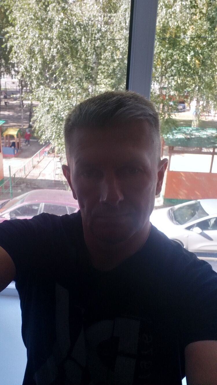  38445833  Ruslan, 49 ,    