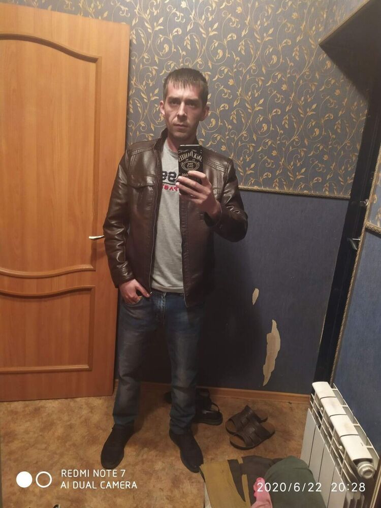  20281563  , 33 ,    