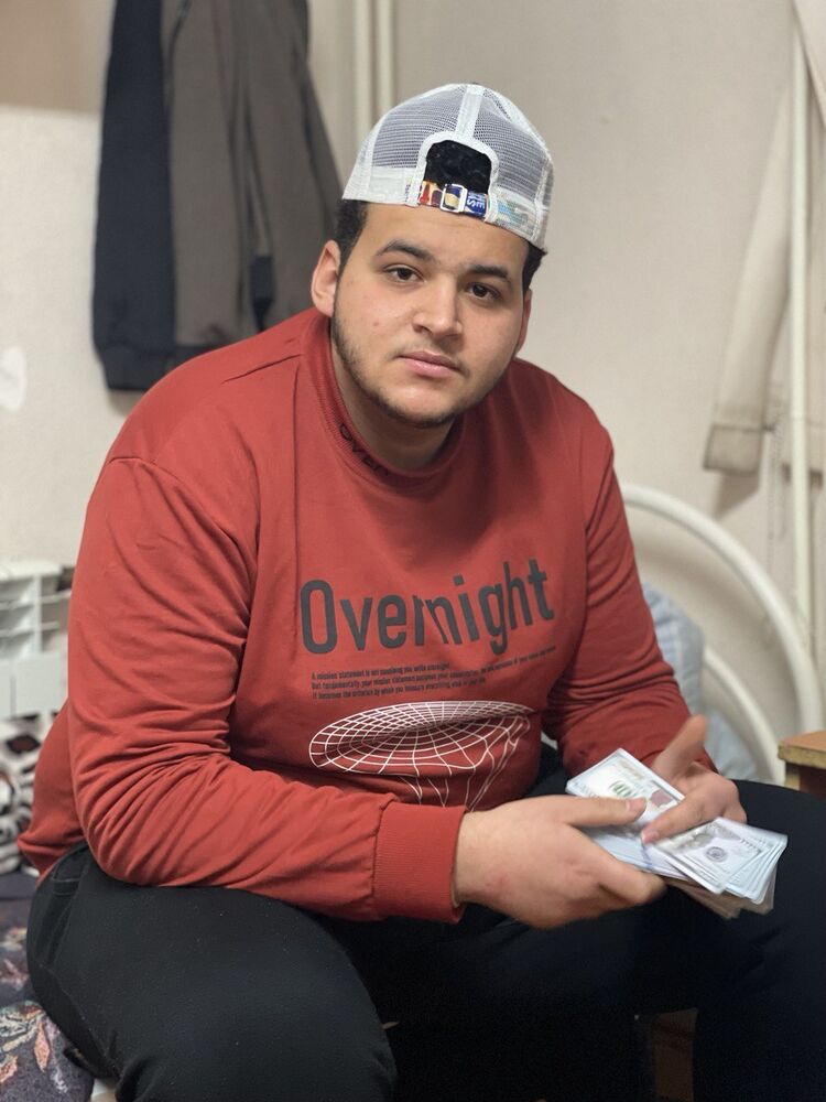  ,   M, 20 ,   ,   