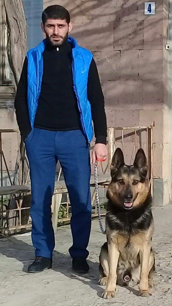 ���� 40749283 ������� A����, 44 ����, ���� ���������� � �������