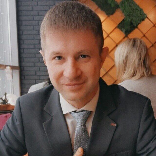  52698043  , 40 ,    