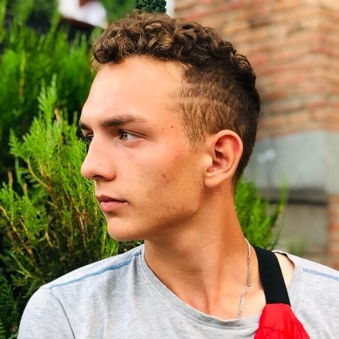  ,   Aleksander, 23 ,   ,   , c 