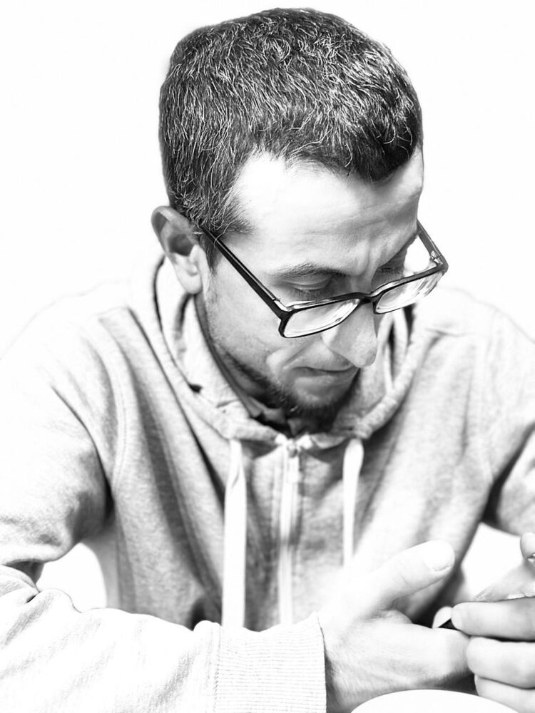  54375853  Tolibjon, 36 ,    