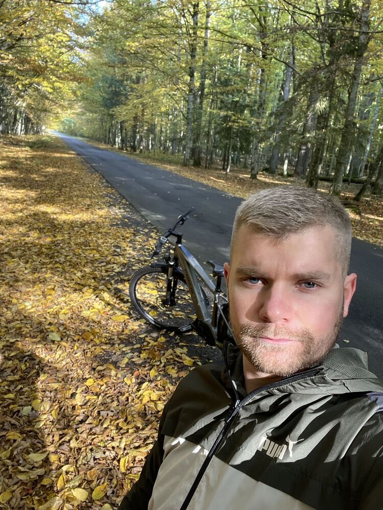  ,   VADZIM, 31 ,   ,   