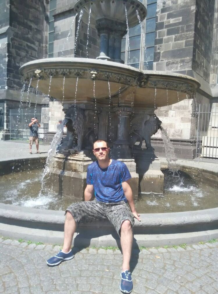  ,   Oleg, 44 ,   ,   , c 