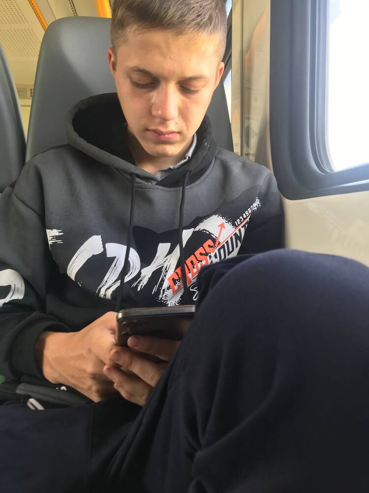  35066093  , 20 ,    