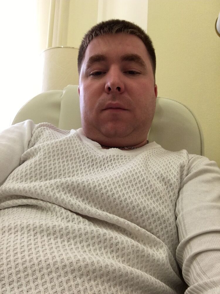  10832923  , 43 ,     
