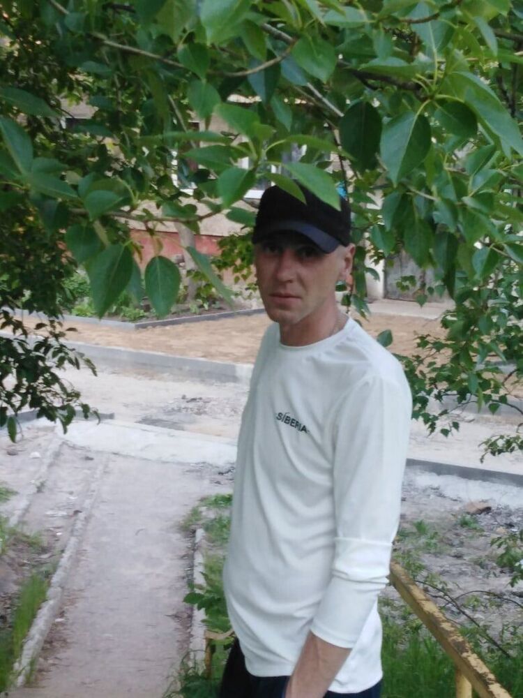  23979863  , 44 ,    