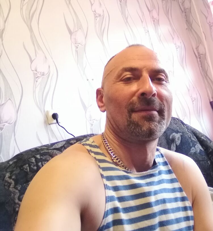  46207873  , 47 ,    