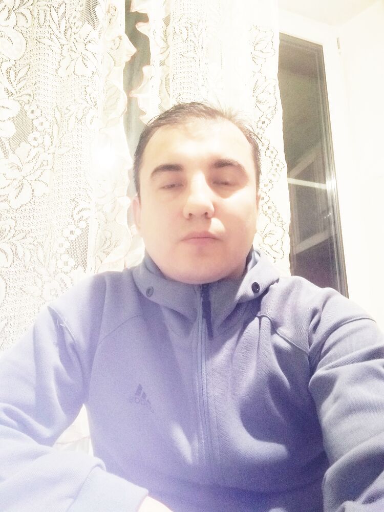  39757463  Abror, 38 ,    