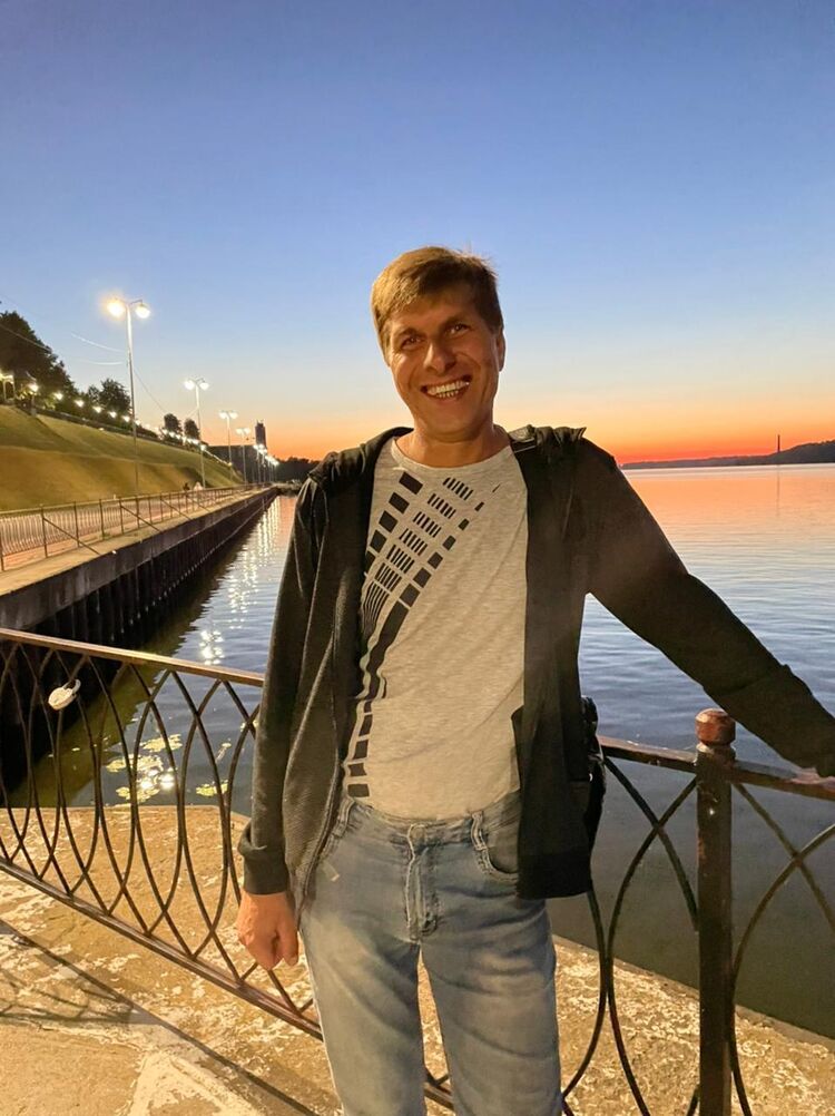  ,   Vladimir, 49 ,   ,   , c 